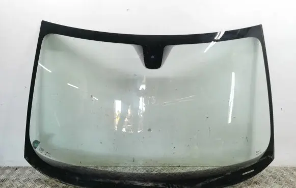 Volvo S80 Front windscreen/windshield window 
