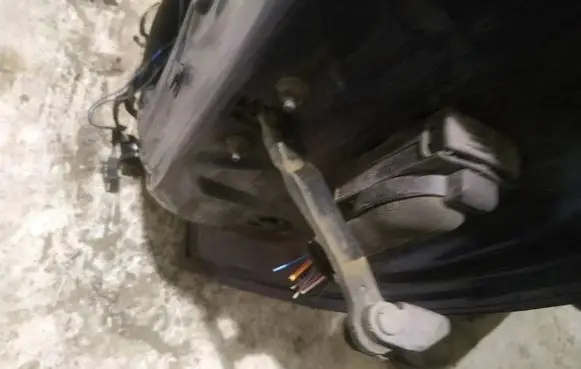 Opel Corsa D Front door check strap stopper 