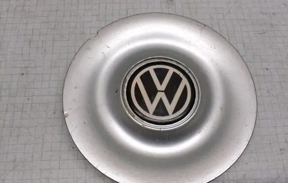 Volkswagen Golf IV Original wheel cap C450