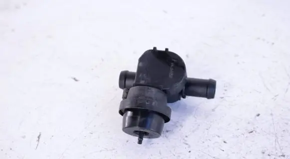 Volvo V60 Vacuum valve 31338891
