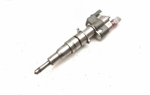 BMW 3 E90 E91 Fuel injector 7589048 758904811
