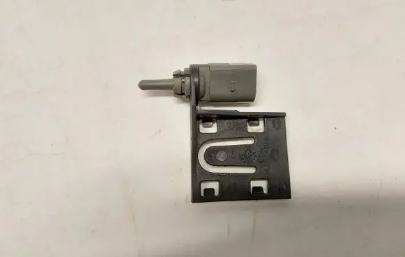 Volkswagen ID.5 Outside/exterior temperature sensor 8Z0820536BJLK123