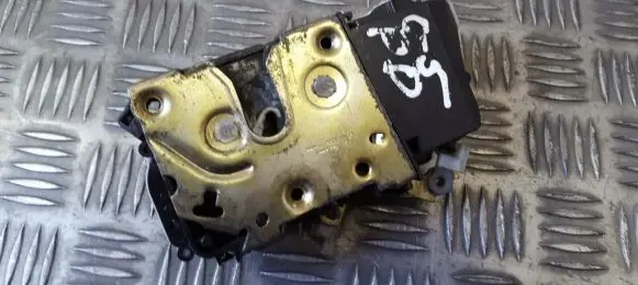 Citroen C5 Front door lock