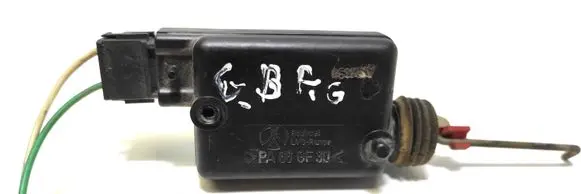 Renault Scenic I Tailgate boot lock/latch motor 