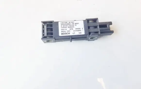 Mitsubishi Carisma Airbag deployment crash/impact sensor MR397905 190600