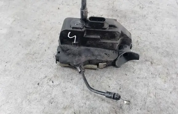 Renault Scenic II - Grand scenic II Front door lock 