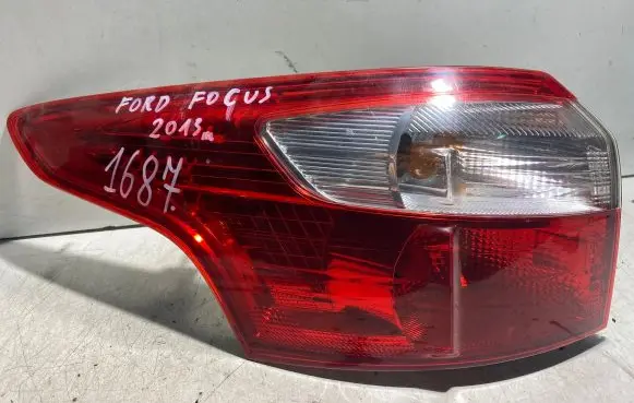 Ford Focus Rear/tail lights R15102 15065
