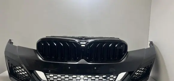 BMW 5 G30 G31 Front bumper 8069072 8064967
