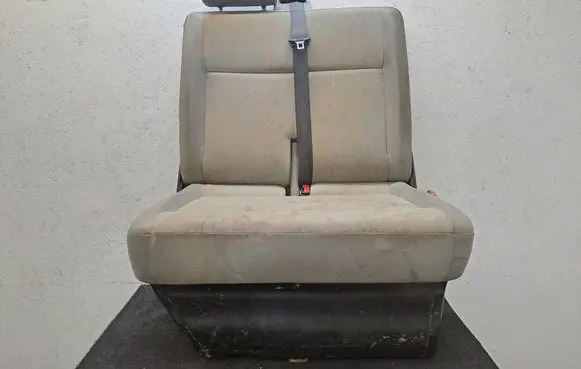 Volkswagen Transporter - Caravelle T5 Front double seat 7H0881631A 7H0881303F 7H1881681H