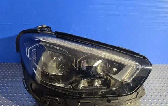 Mercedes-Benz E W213 Headlight/headlamp A2139061605