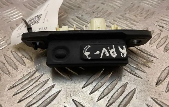 Tailgate opening switch