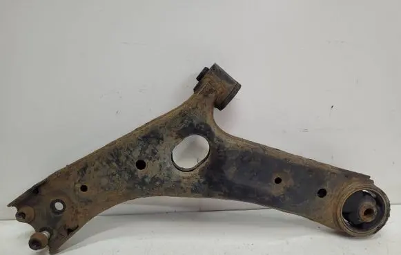 KIA Sportage Front lower control arm/wishbone