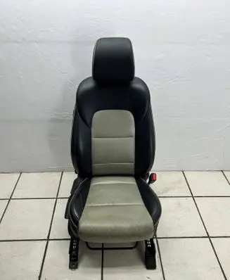 KIA Sportage Front passenger seat
