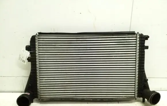 Volkswagen Tiguan Intercooler radiator 3C0145805AM