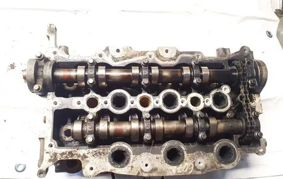 Jaguar XF Engine head 4R8Q6090AH