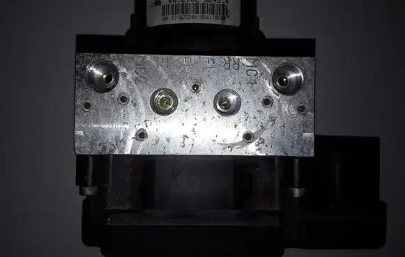 Toyota Yaris ABS Pump 895410D270