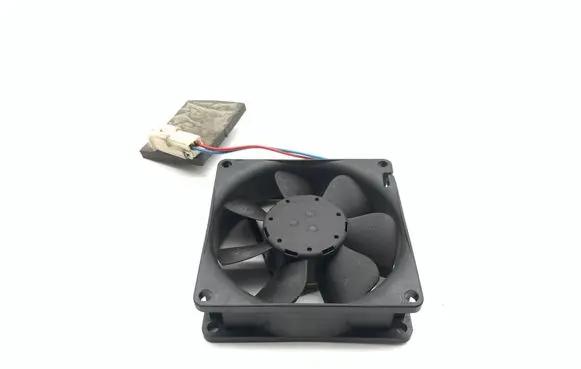 Jaguar XK8 - XKR Engine control unit/module fan LJB2412BA
