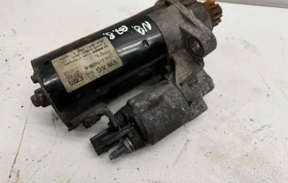 Volkswagen PASSAT B7 Starter motor 0AM911023G 24082014 0001153001