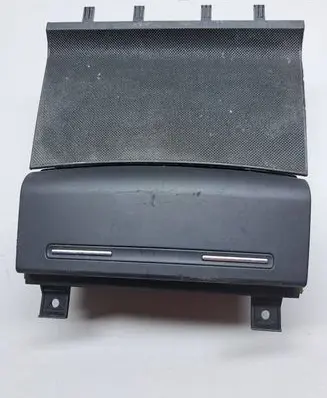 Audi A3 S3 A3 Sportback 8P Car ashtray 8P0857951 81024