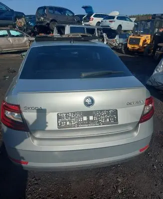 Skoda Octavia Mk3 (5E) Tailgate/trunk/boot lid 