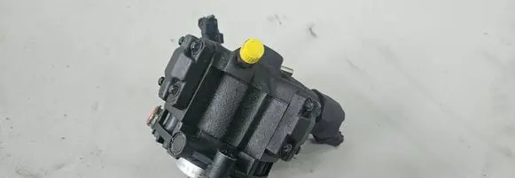 Ford Mondeo MK IV Fuel injection high pressure pump 9685705080 A2C27100268