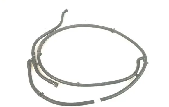 Mercedes-Benz GL X166 Engine coolant pipe/hose A1668600592