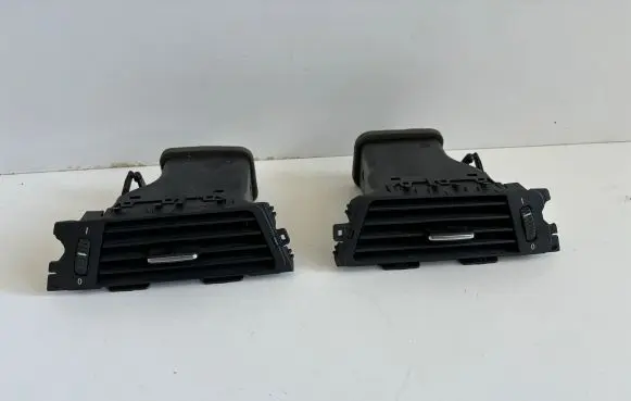 BMW 3 E90 E91 Dashboard air vent grill cover trim 91304599 91304609