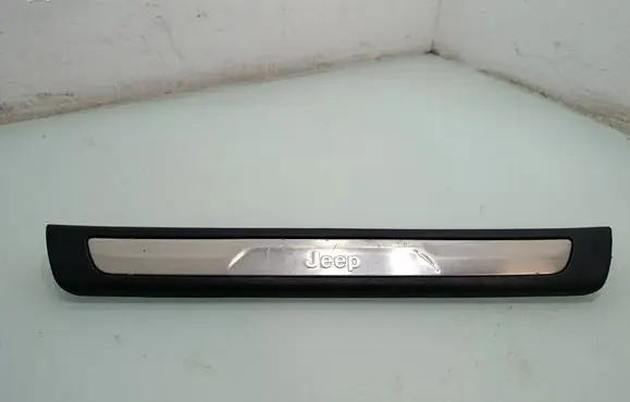 Jeep Grand Cherokee Front sill trim cover