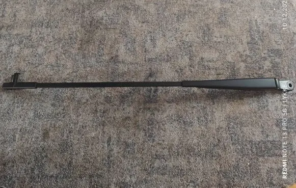 Citroen C5 Front wiper blade arm 071956