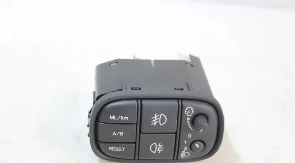 Jaguar S-Type Light switch