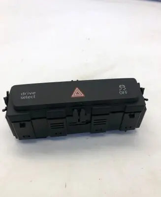 Audi A5 Hazard light switch 85e925301ae