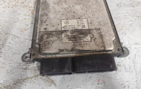 Mercedes-Benz C W205 Engine control unit/module A6519000603 A6519012002 149850A