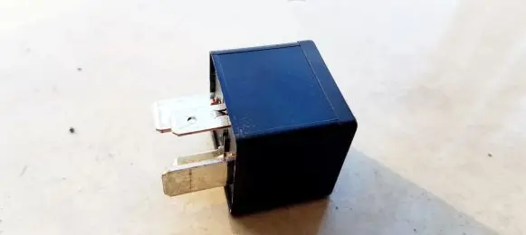 Volkswagen Golf IV Other relay 95vw10k705ca 7m0951253a
