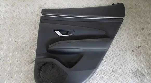 Hyundai Tucson IV NX4 Coupe rear side trim panel 83302-N7051
