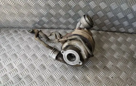 Toyota Corolla Verso AR10 Turbo 172010R020