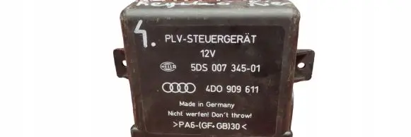 Audi A8 S8 D2 4D Comfort/convenience module 4D0909611
