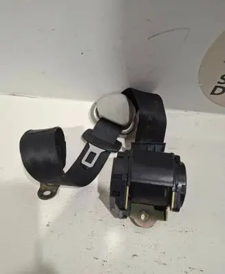 Volkswagen Golf IV Rear seatbelt 56041670 971125 112901