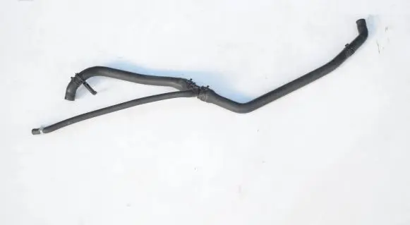 Mercedes-Benz S W221 Engine coolant pipe/hose A2218302996 15463781