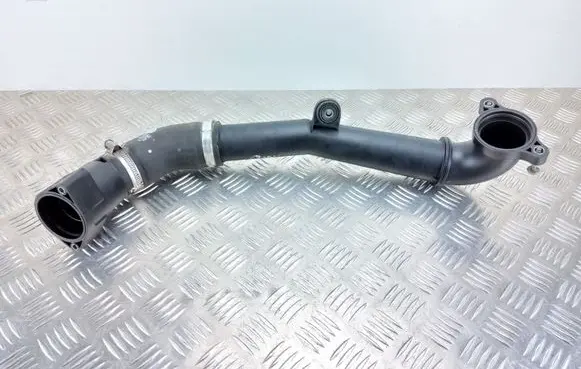 Audi A3 S3 8V Intercooler hose/pipe 04L145770H