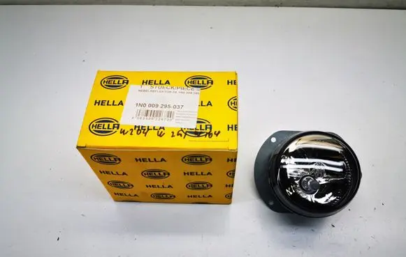 Mercedes-Benz R W251 Front fog light 1N0009295 1N0009295037