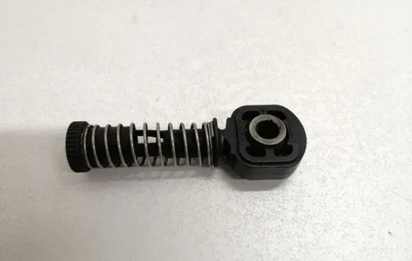 Volkswagen PASSAT B6 Gear shift cable linkage 1J0711761C