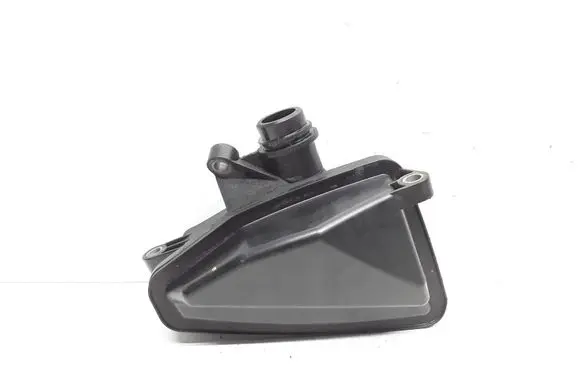 Mercedes-Benz E W211 Intake resonator A6421400087
