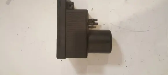 Mercedes-Benz C W203 Door central lock control unit/module 2038000048 0132006365