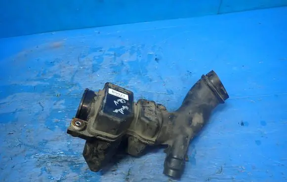 Honda CR-V Air intake duct part ATP95