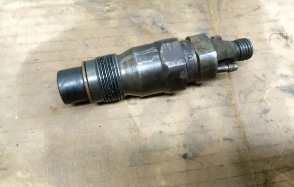 BMW 5 E39 Fuel injector KCA30S50