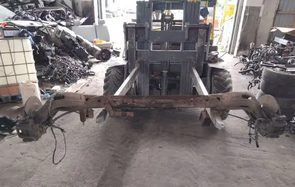 Chrysler Grand Voyager V Rear axle beam NOCODE