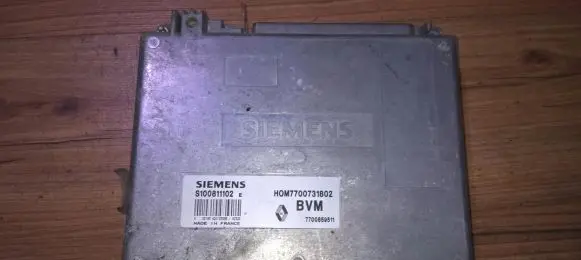 Renault 19 Engine control unit/module hom7700731802 s100811102e