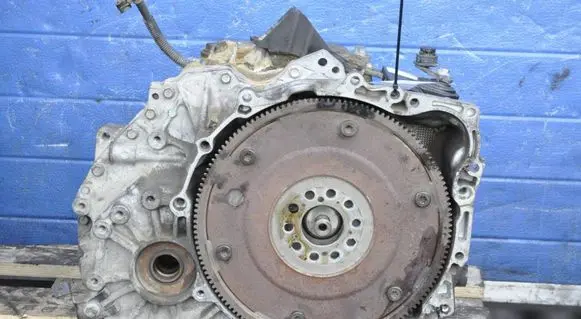 Volvo S60 Manual 6 speed gearbox P1283156