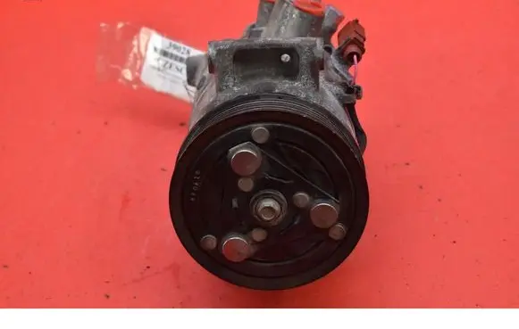 Skoda Octavia 985 Air conditioning (A/C) compressor (pump) 3Q0816803B