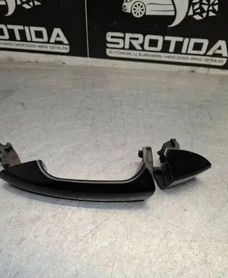Mercedes-Benz E C207 W207 Front door exterior handle A2047600170